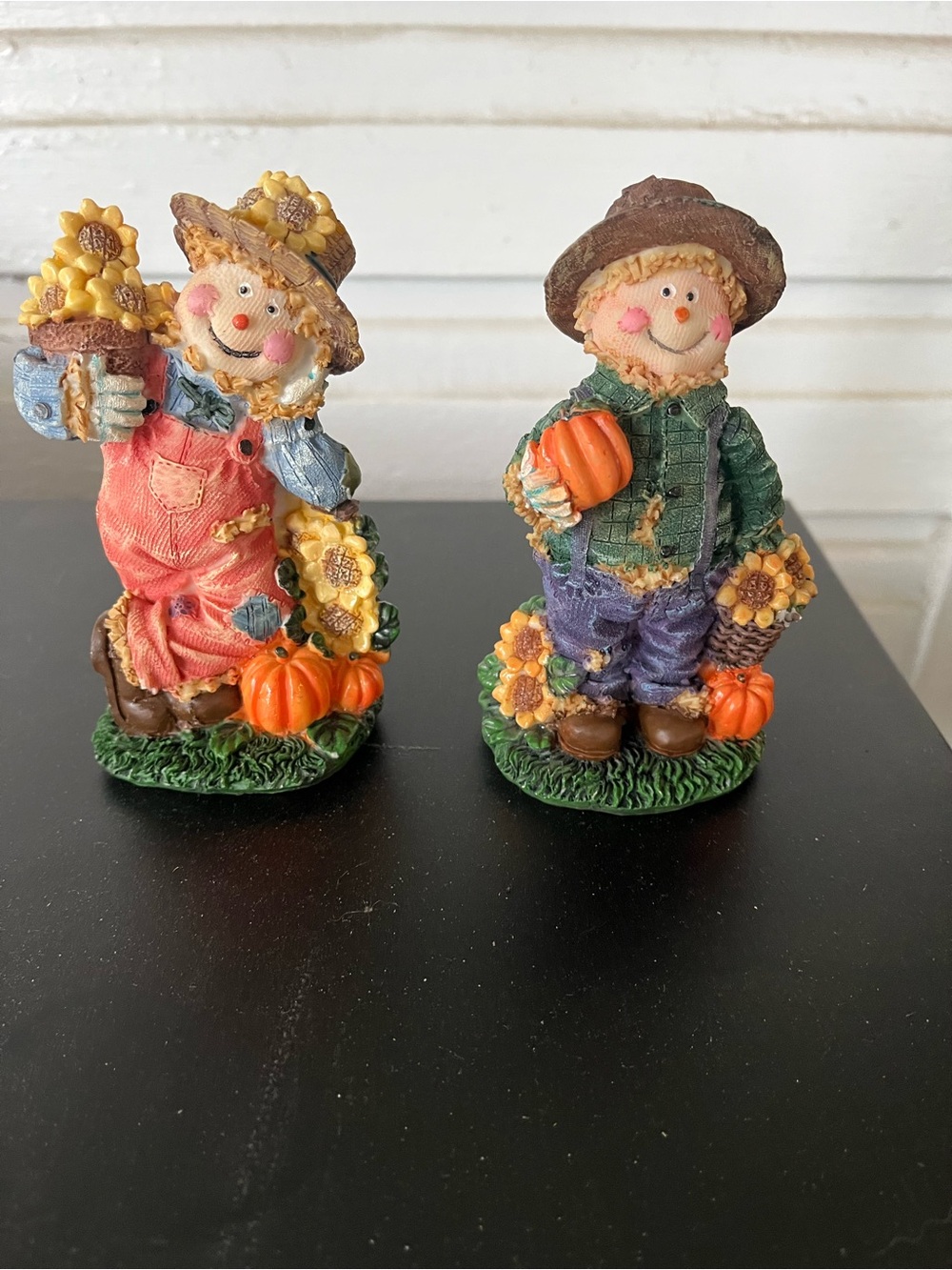 Fall Scarecrow Figurines  Set Of Two - Picture 8 of 9